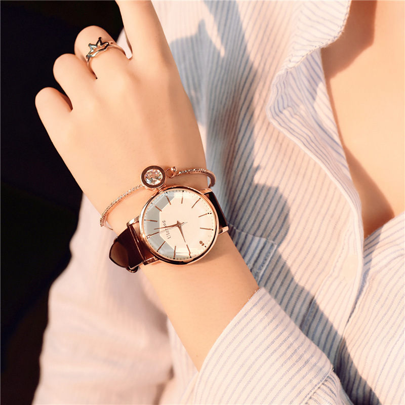 Korean women&#039;s watch