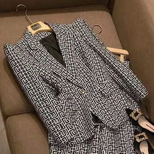 Spring And Autumn New Jacquard Embroidery Suit Suit Women's Fashion Suit Wide-leg Pants Top Tide