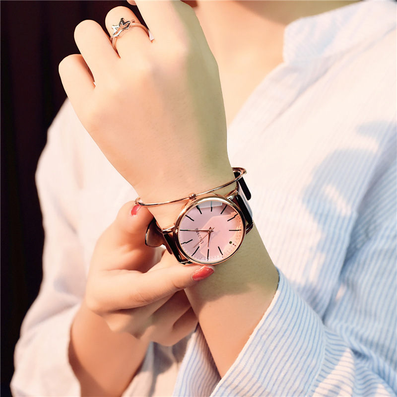 Korean women&#039;s watch